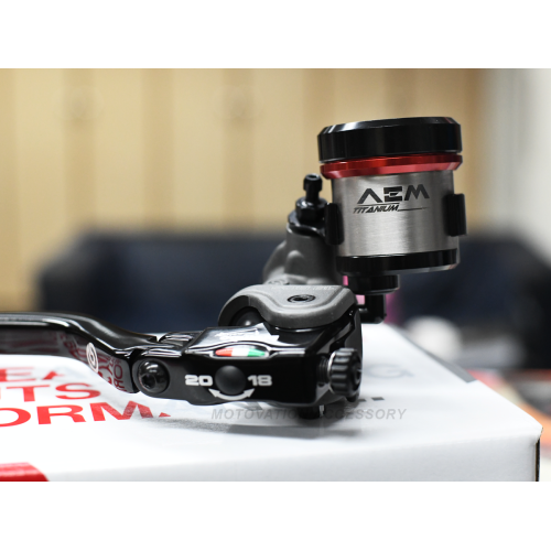 Integrated Titanium Brembo RCS19 Brake Fluid Tank Integrated Titanium Brembo RCS19 Brake Fluid Tank